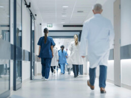 Branchen: Arztpraxen und Kliniken setzen auf ThorTel Contact